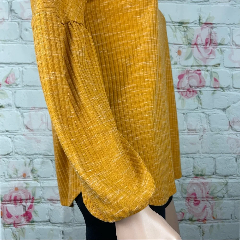 Juicy Couture Mustard‎ Puff Sleeve Blouse XS - Picture 3 of 7